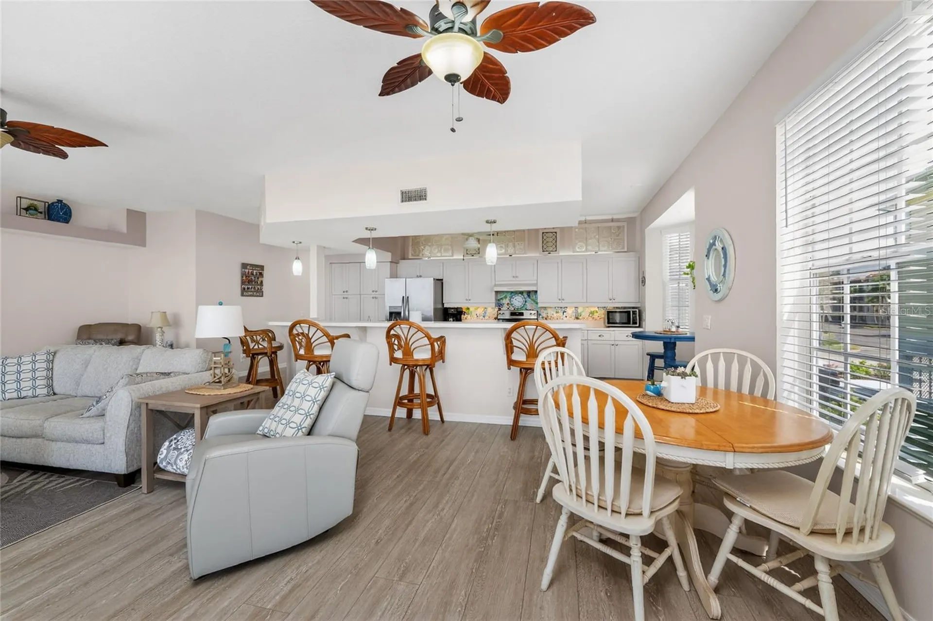 1390 Beach Road Englewood FL 34223
