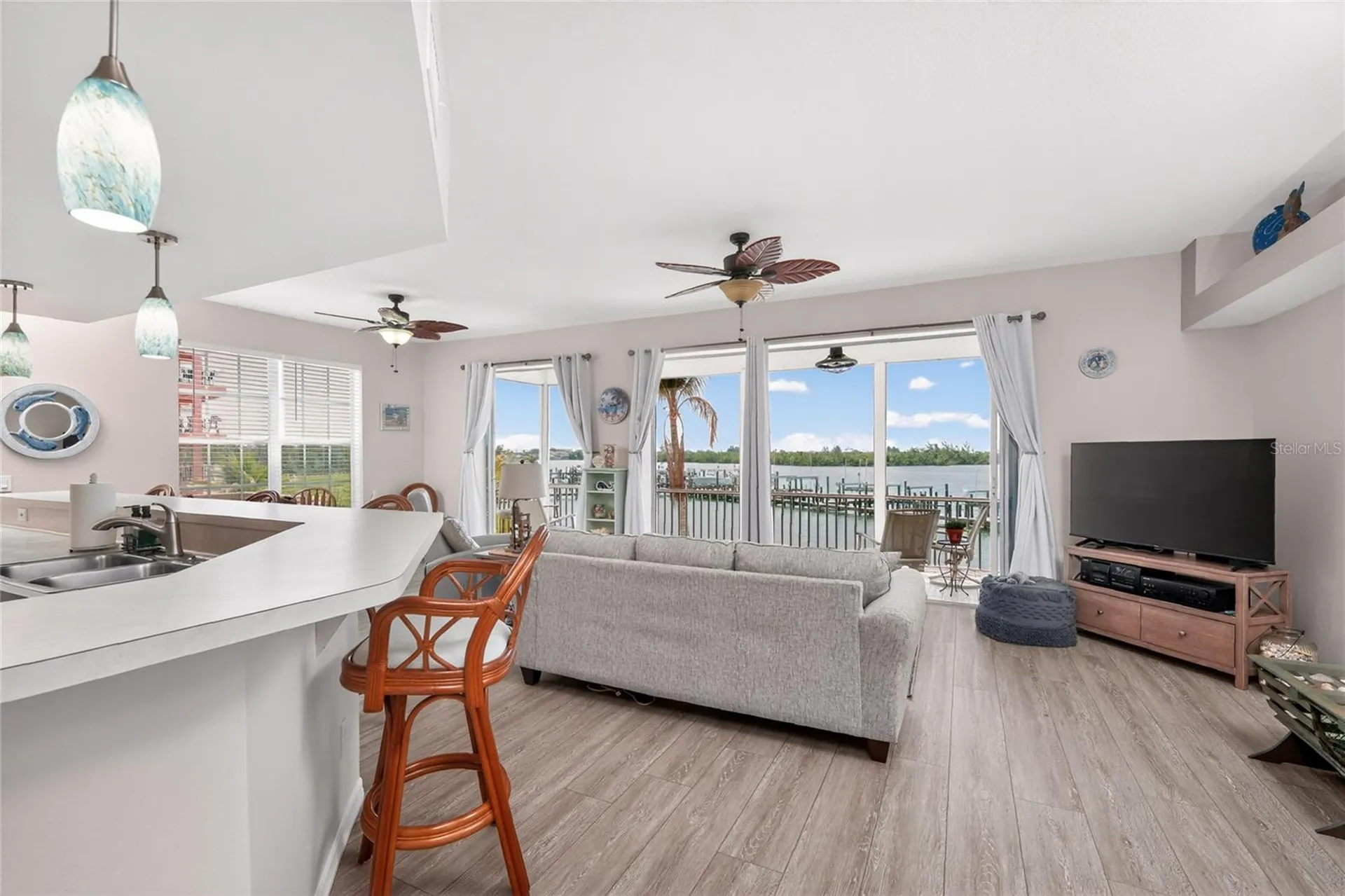 1390 Beach Road Englewood FL 34223