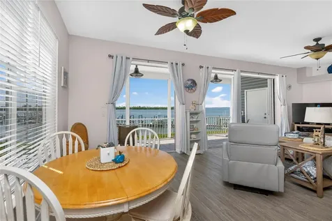 1390 Beach Road Englewood FL 34223
