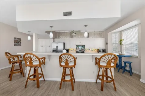 1390 Beach Road Englewood FL 34223
