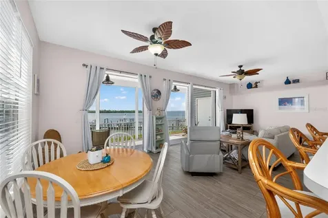 1390 Beach Road Englewood FL 34223