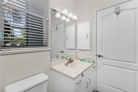 1390 Beach Road Englewood FL 34223