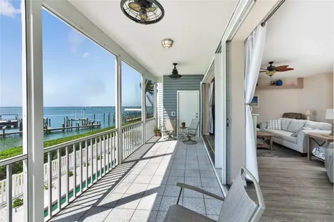 1390 Beach Road Englewood FL 34223
