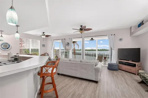 1390 Beach Road Englewood FL 34223