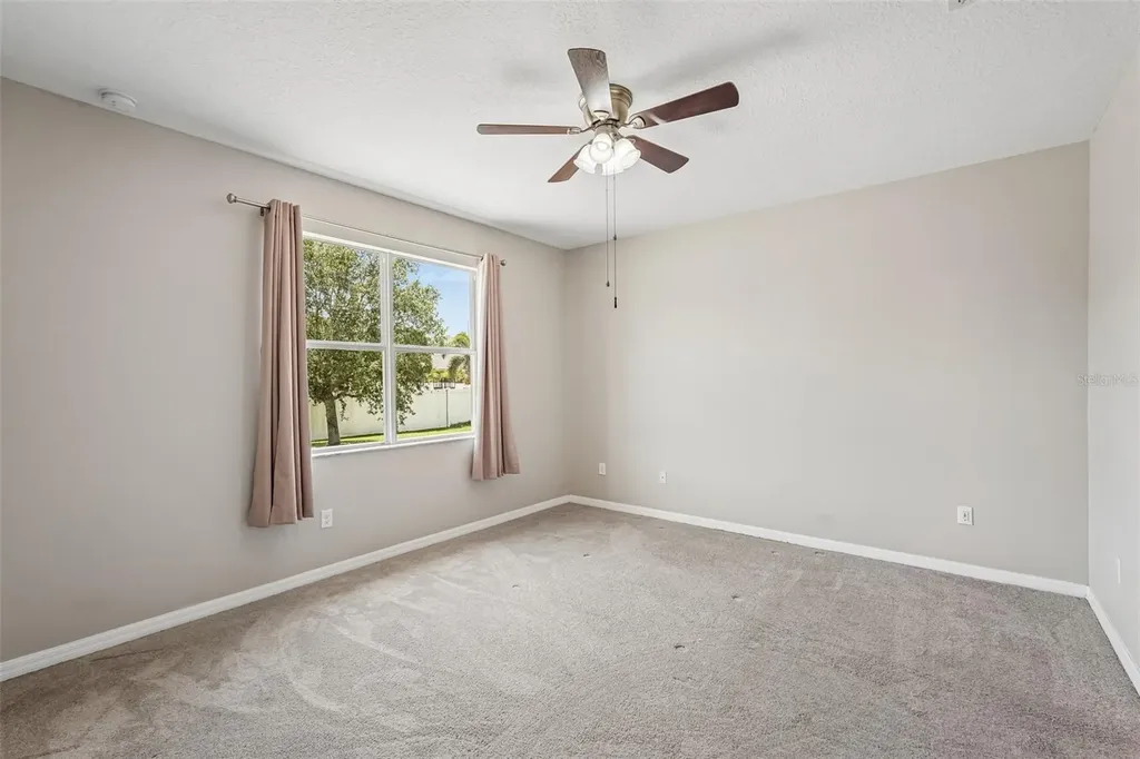 2426 Cumberland Cliff Drive Ruskin FL 33570