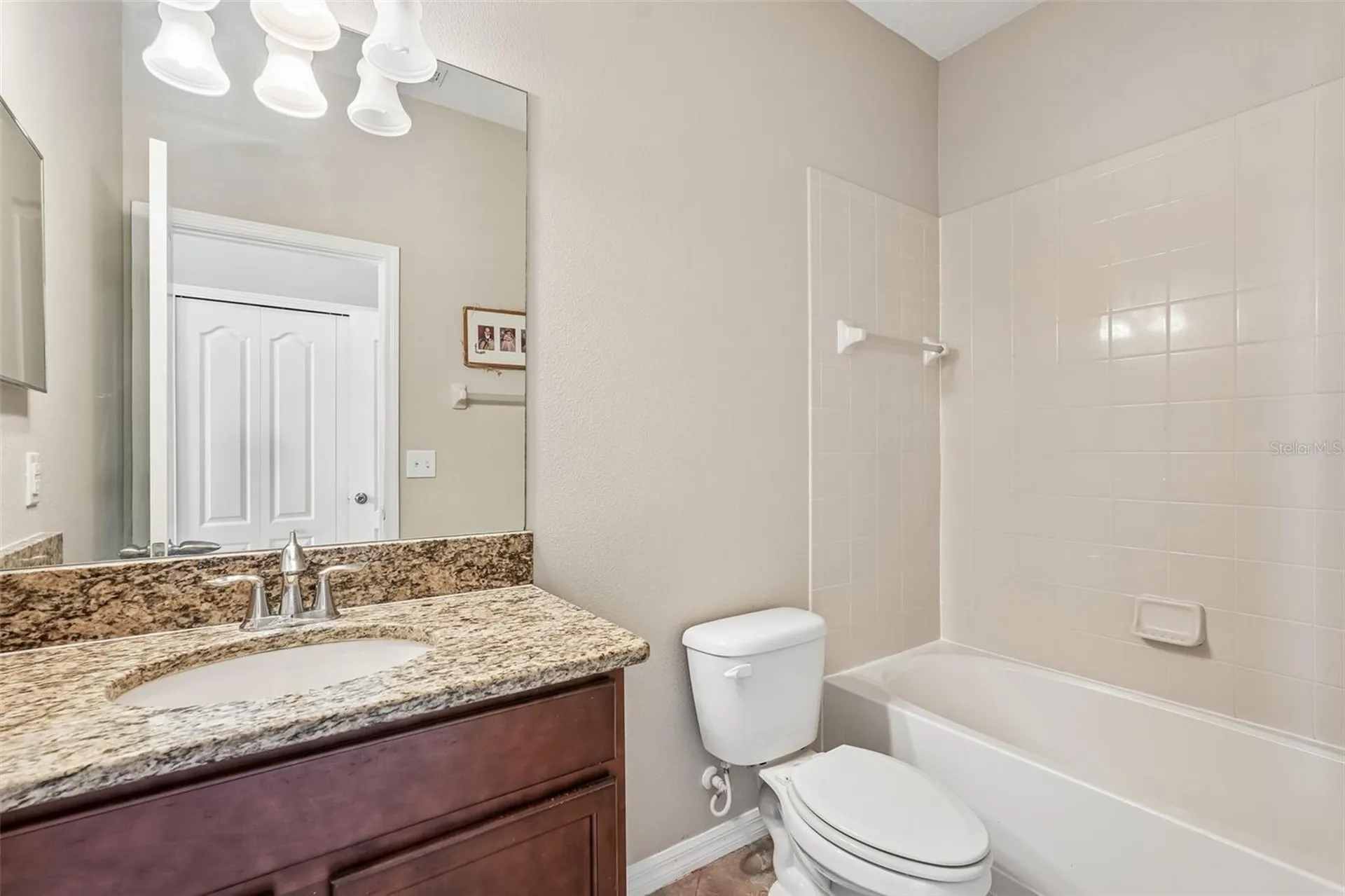 2426 Cumberland Cliff Drive Ruskin FL 33570