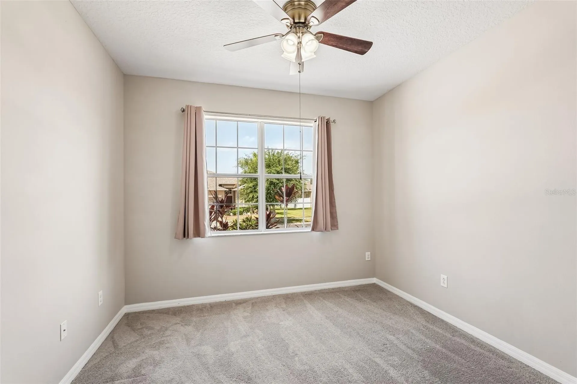 2426 Cumberland Cliff Drive Ruskin FL 33570