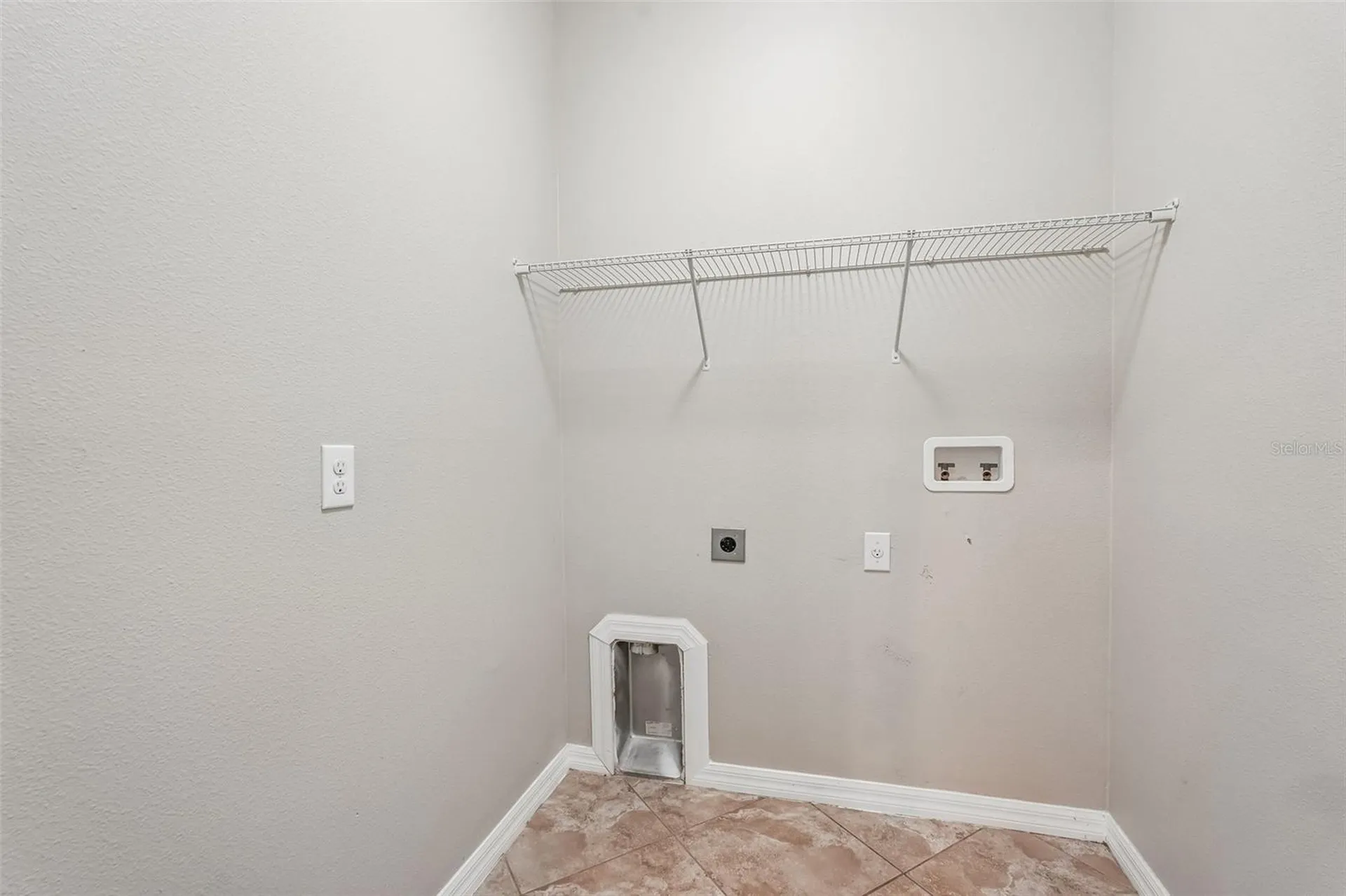 2426 Cumberland Cliff Drive Ruskin FL 33570