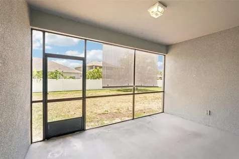 2426 Cumberland Cliff Drive Ruskin FL 33570