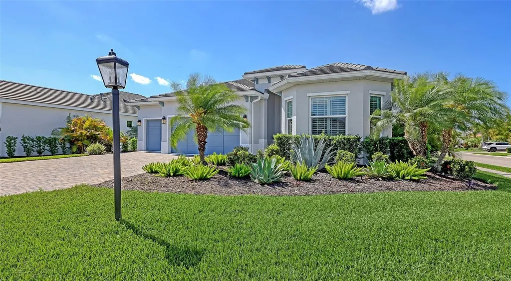 7724 Sandhill Lake Drive Sarasota FL 34241