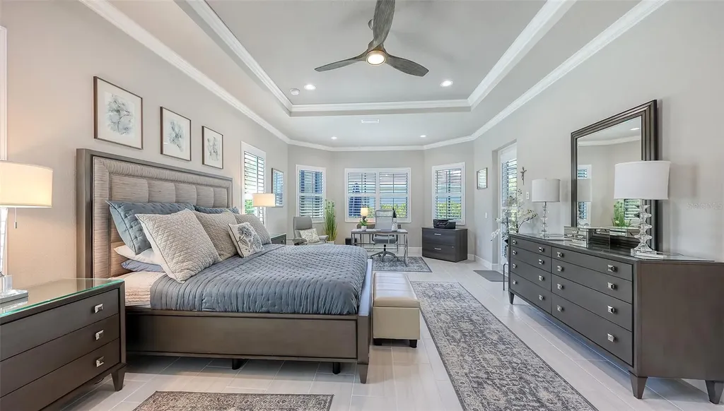 7724 Sandhill Lake Drive Sarasota FL 34241