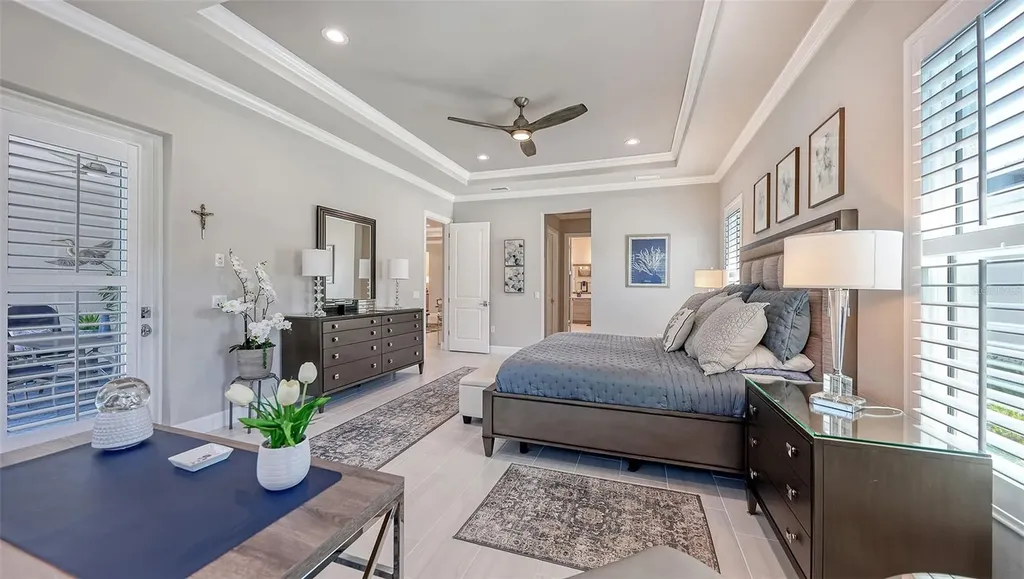 7724 Sandhill Lake Drive Sarasota FL 34241