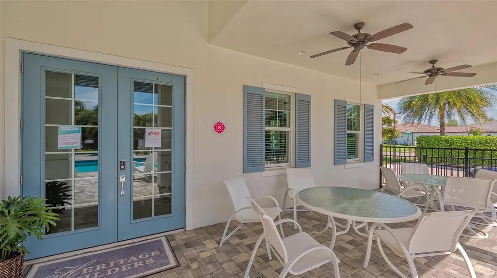 7724 Sandhill Lake Drive Sarasota FL 34241