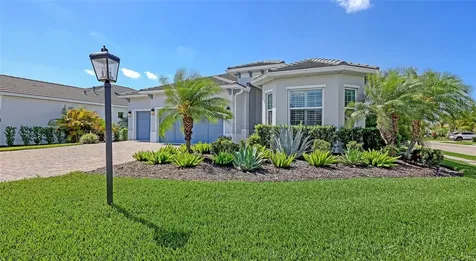 7724 Sandhill Lake Drive Sarasota FL 34241