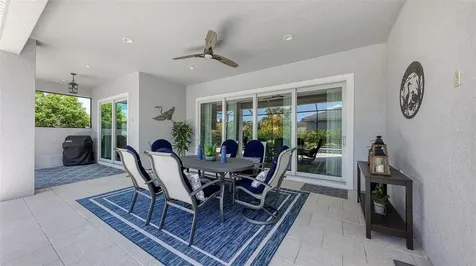 7724 Sandhill Lake Drive Sarasota FL 34241