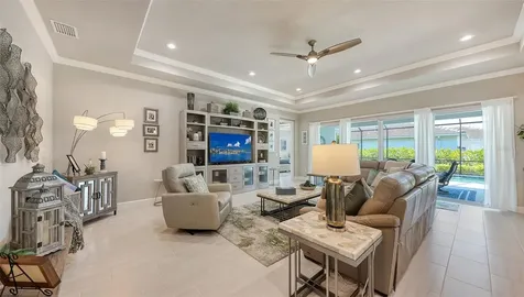 7724 Sandhill Lake Drive Sarasota FL 34241