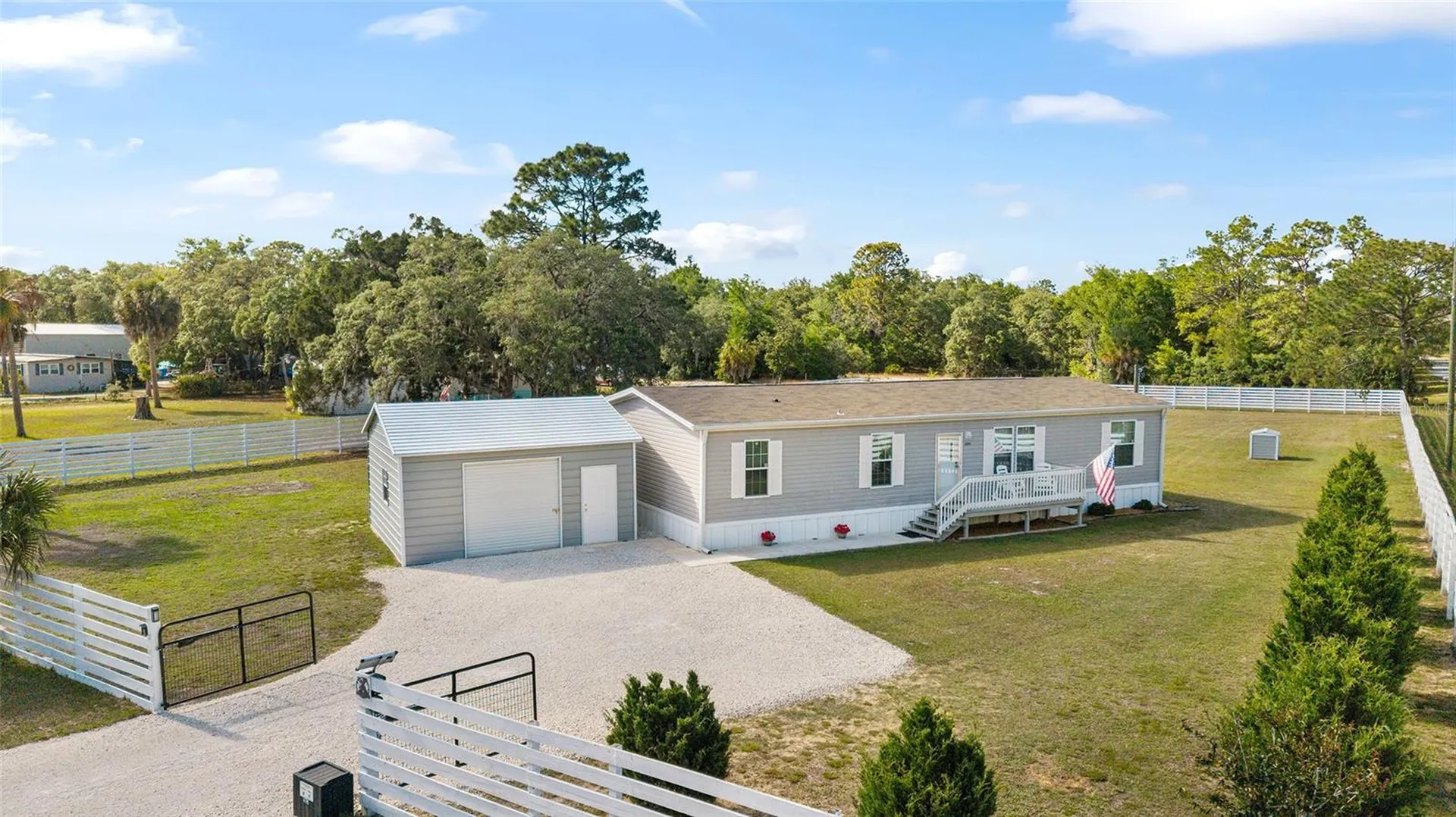6791 W Holiday Street Homosassa FL 34446
