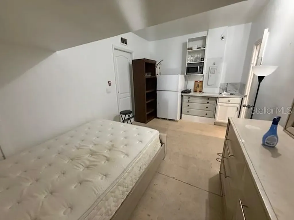 2095 Tay Wes Drive St Cloud FL 34771
