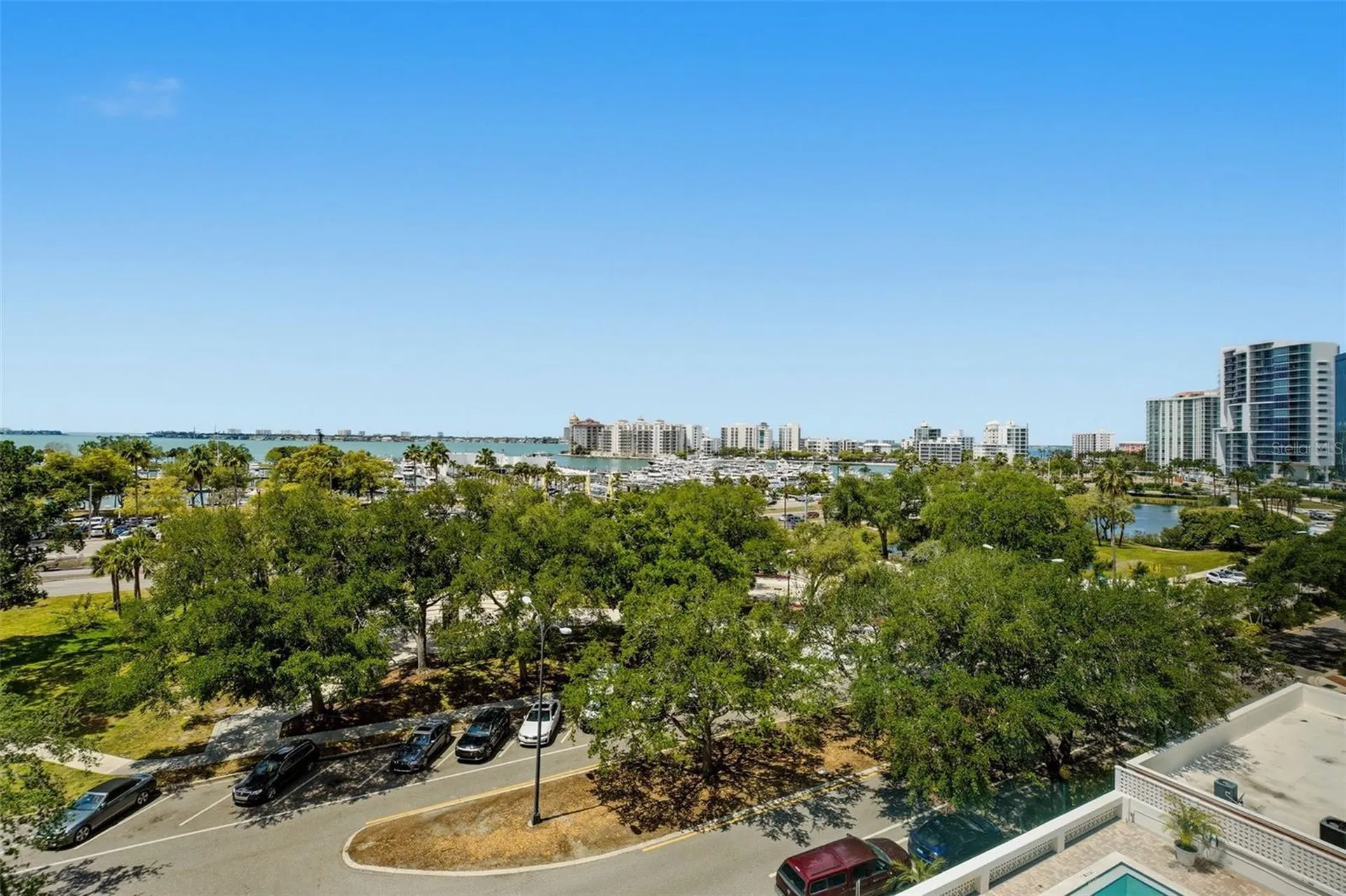 33 S Gulfstream Avenue Sarasota FL 34236