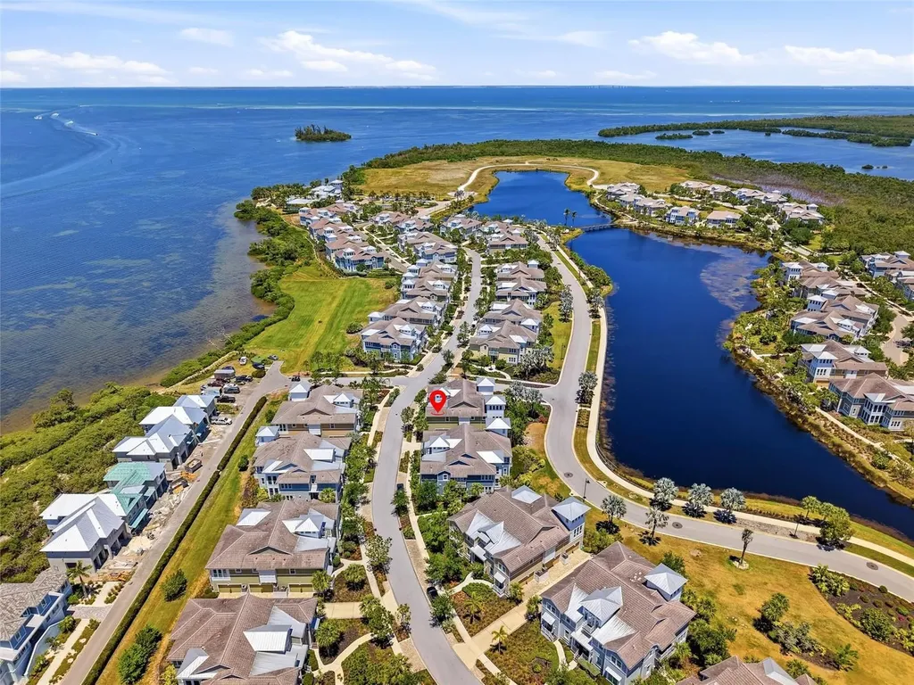319 Compass Point Drive Bradenton FL 34209