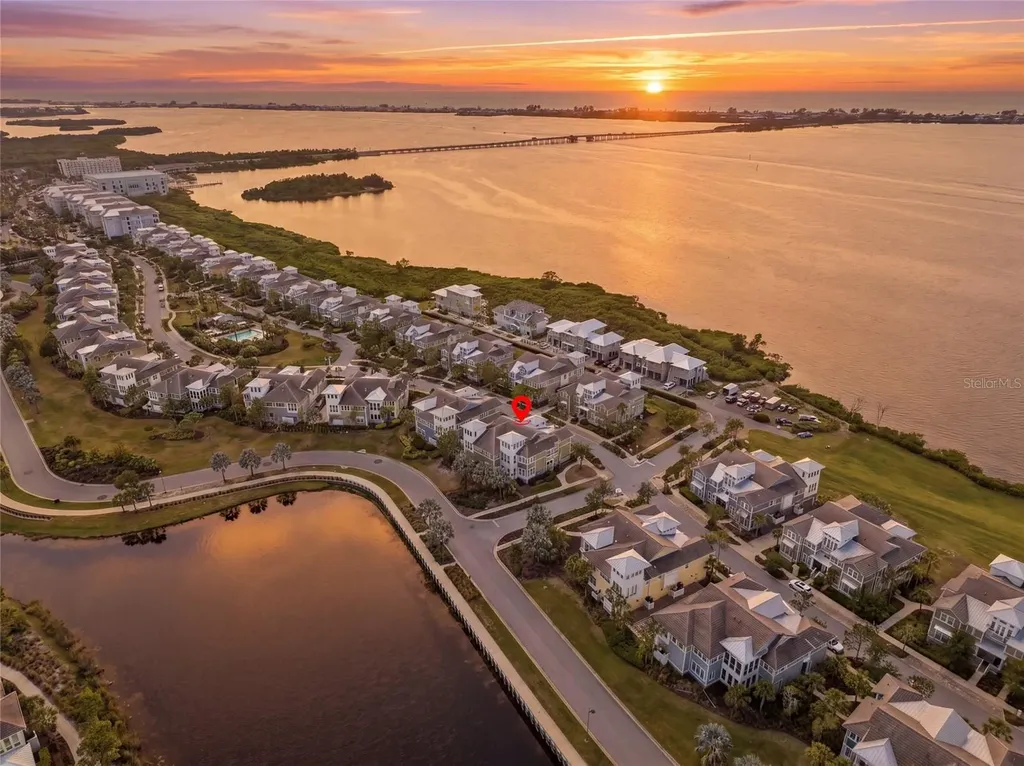 319 Compass Point Drive Bradenton FL 34209