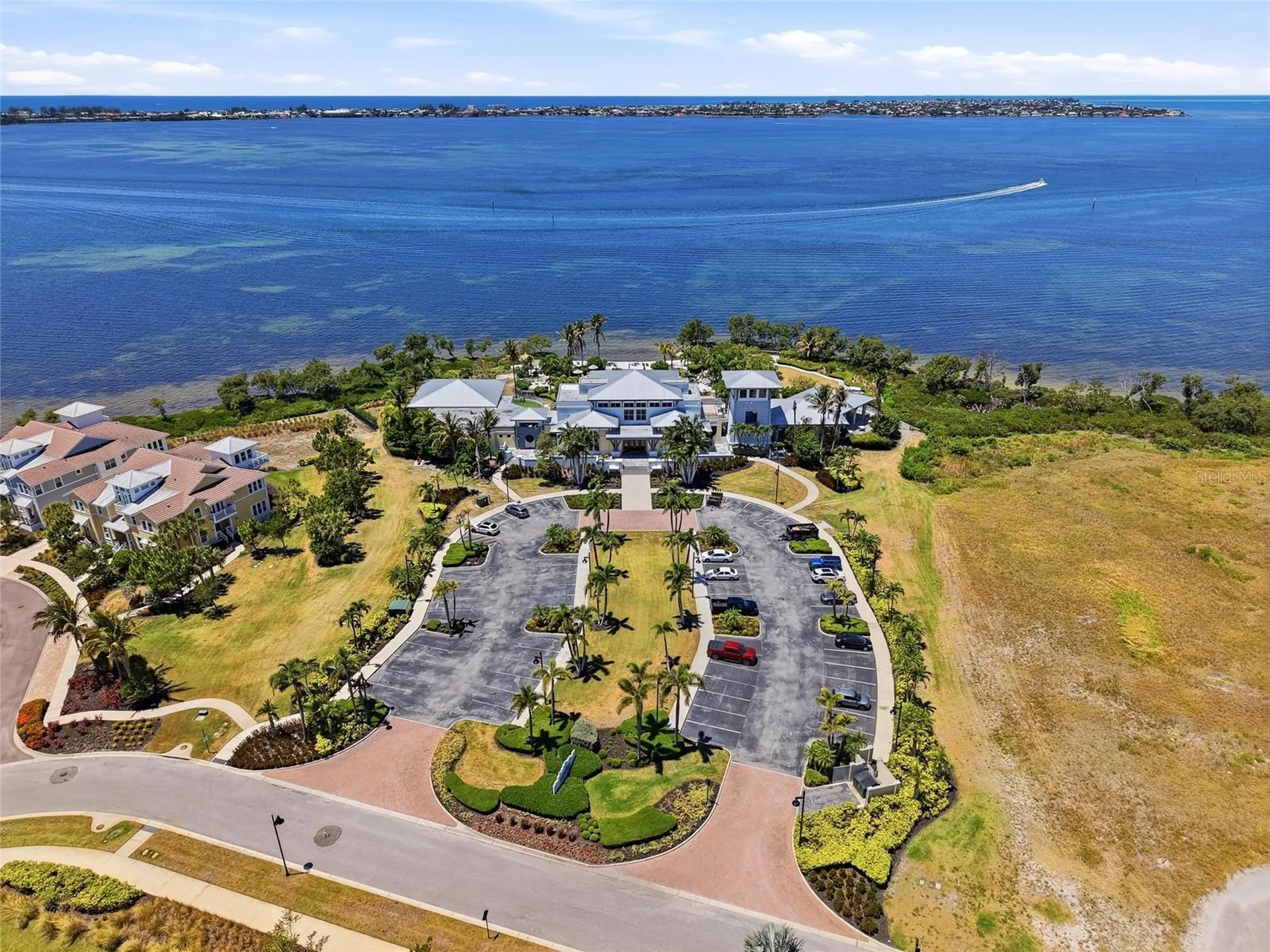 319 Compass Point Drive Bradenton FL 34209