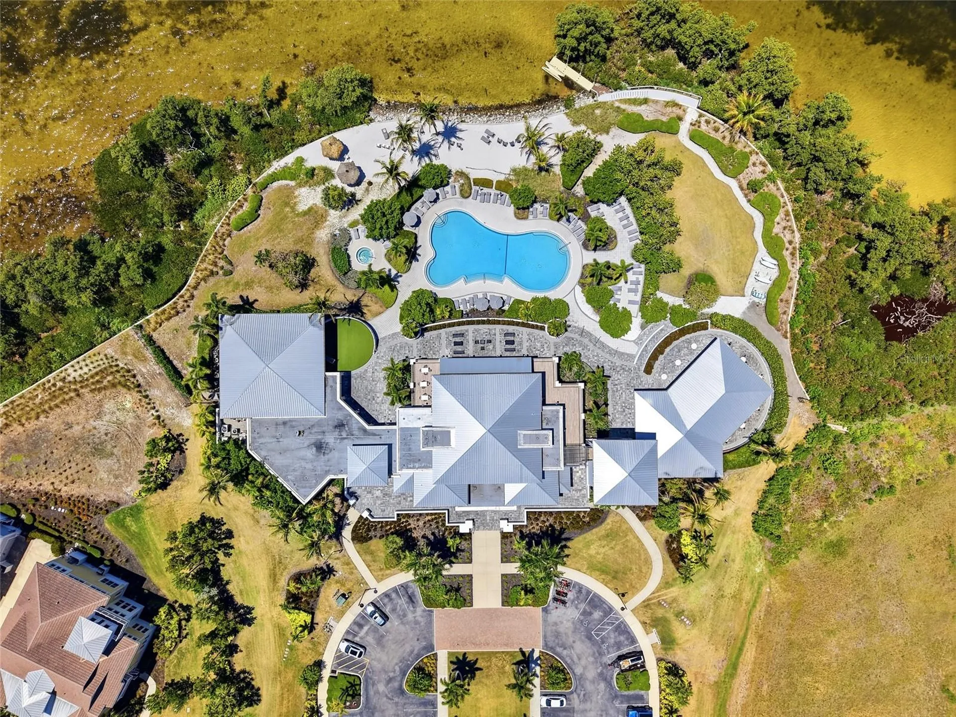 319 Compass Point Drive Bradenton FL 34209