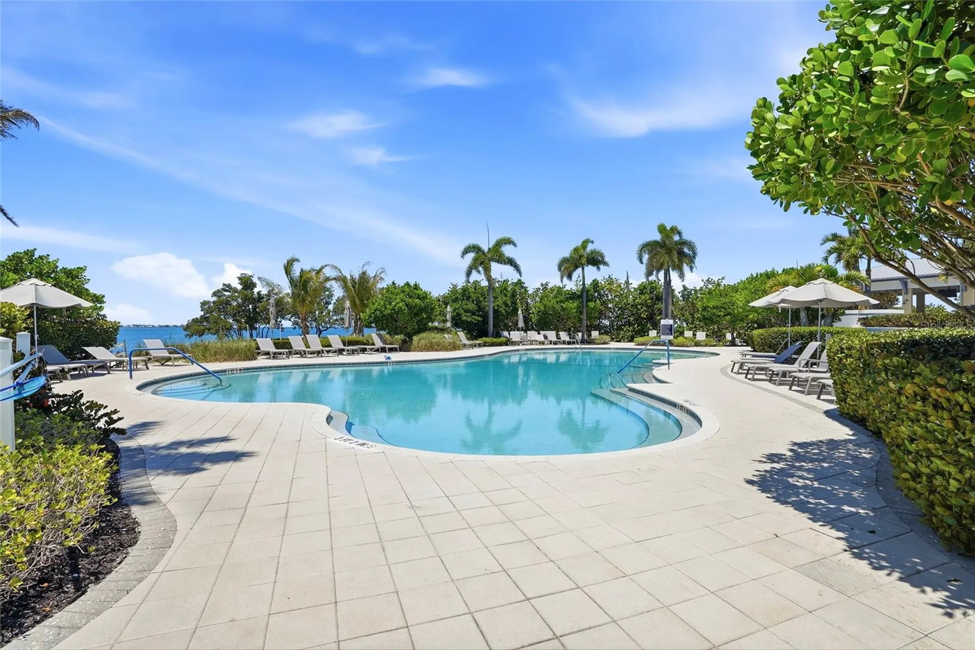 319 Compass Point Drive Bradenton FL 34209