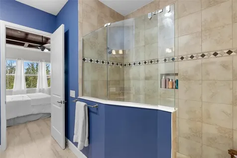 319 Compass Point Drive Bradenton FL 34209