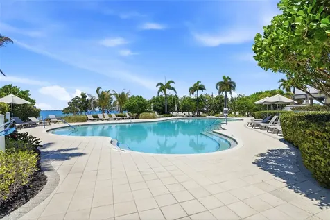319 Compass Point Drive Bradenton FL 34209