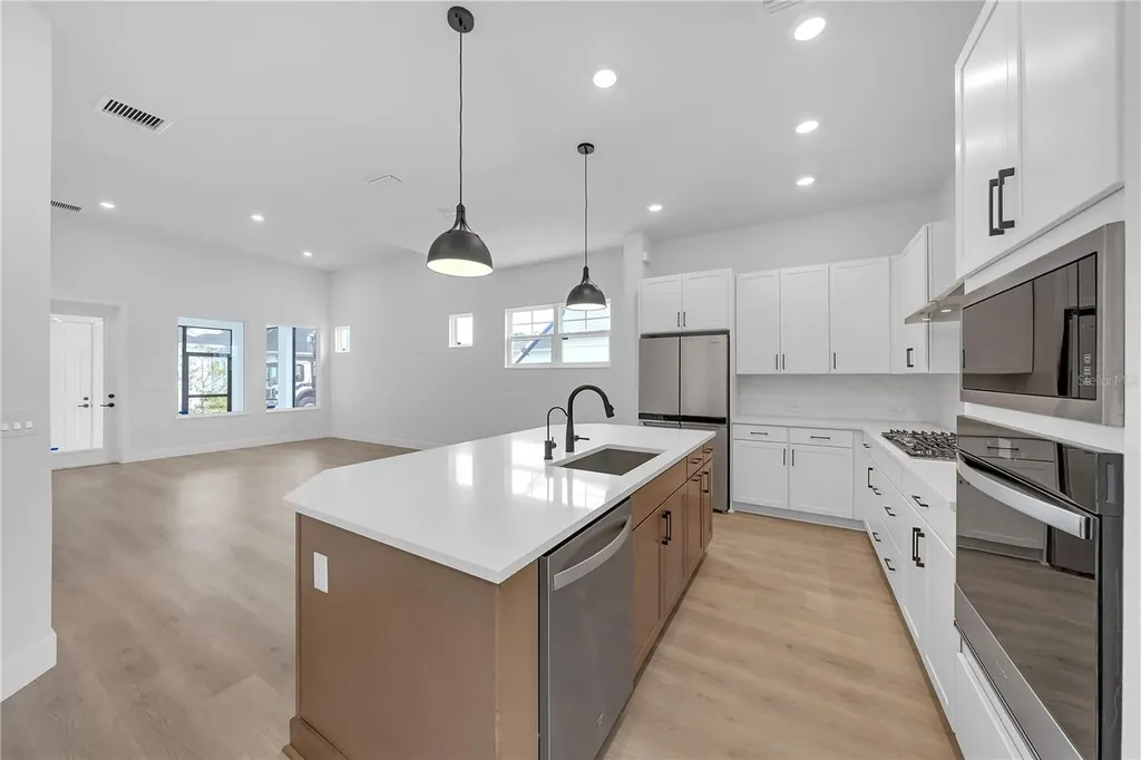 7267 Kodiak Lane Sarasota FL 34240