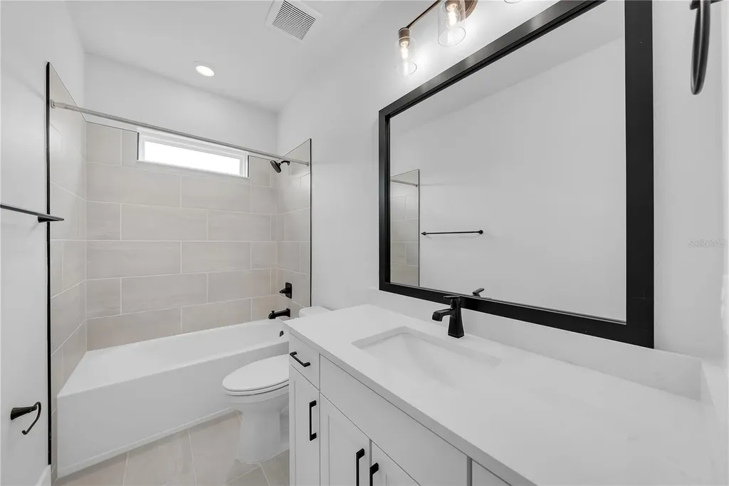 7267 Kodiak Lane Sarasota FL 34240