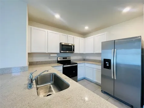 17043 Oval Rum Drive Wimauma FL 33598