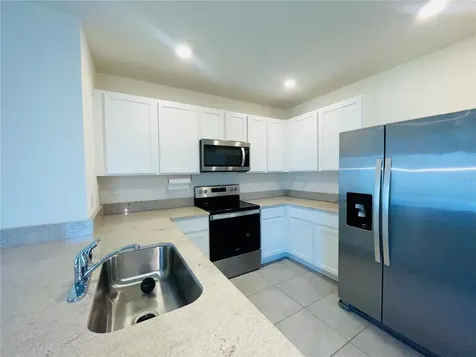 17043 Oval Rum Drive Wimauma FL 33598