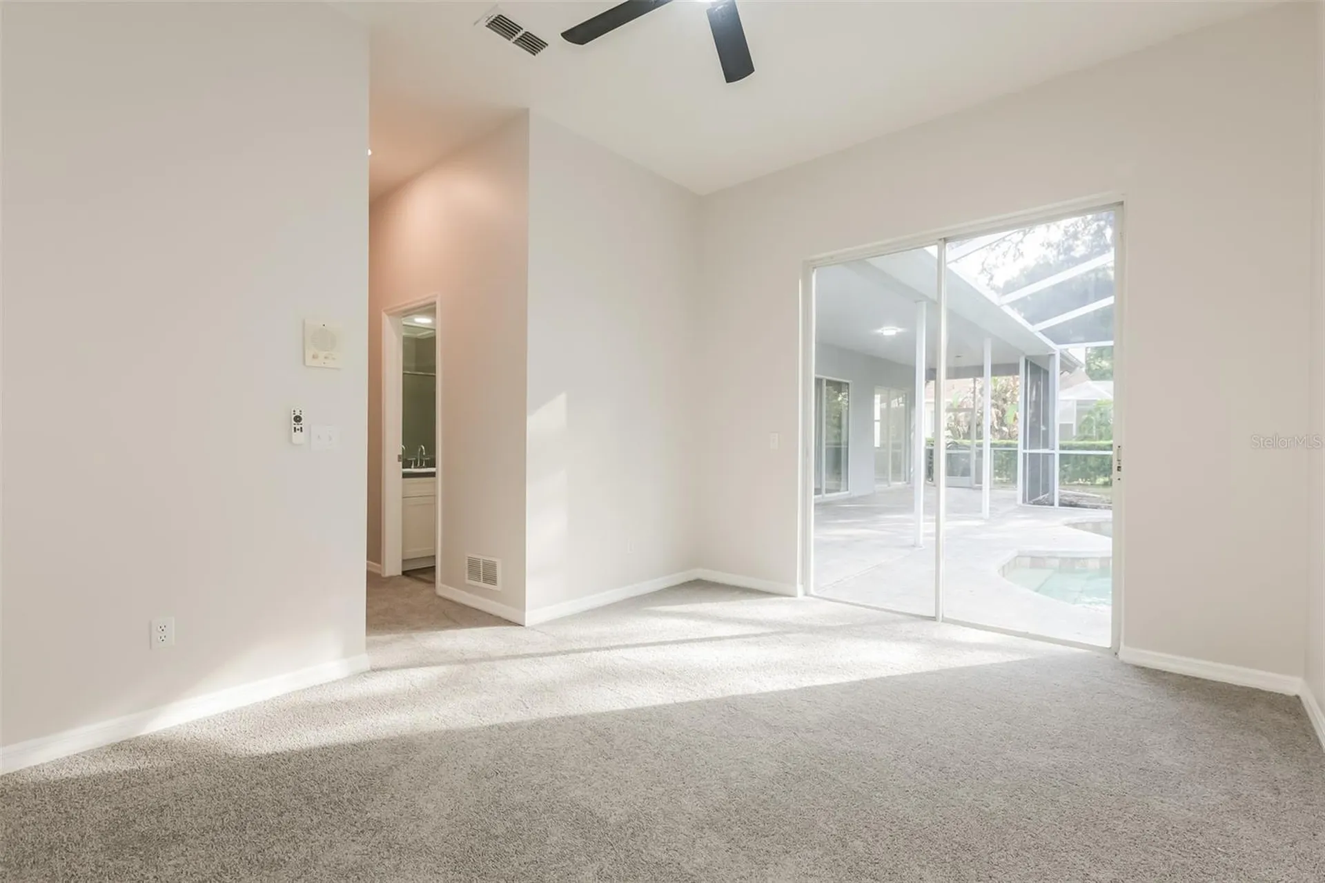 3810 Spruce Pine Drive Valrico FL 33596