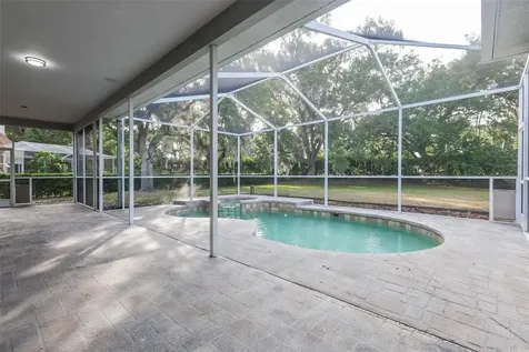 3810 Spruce Pine Drive Valrico FL 33596