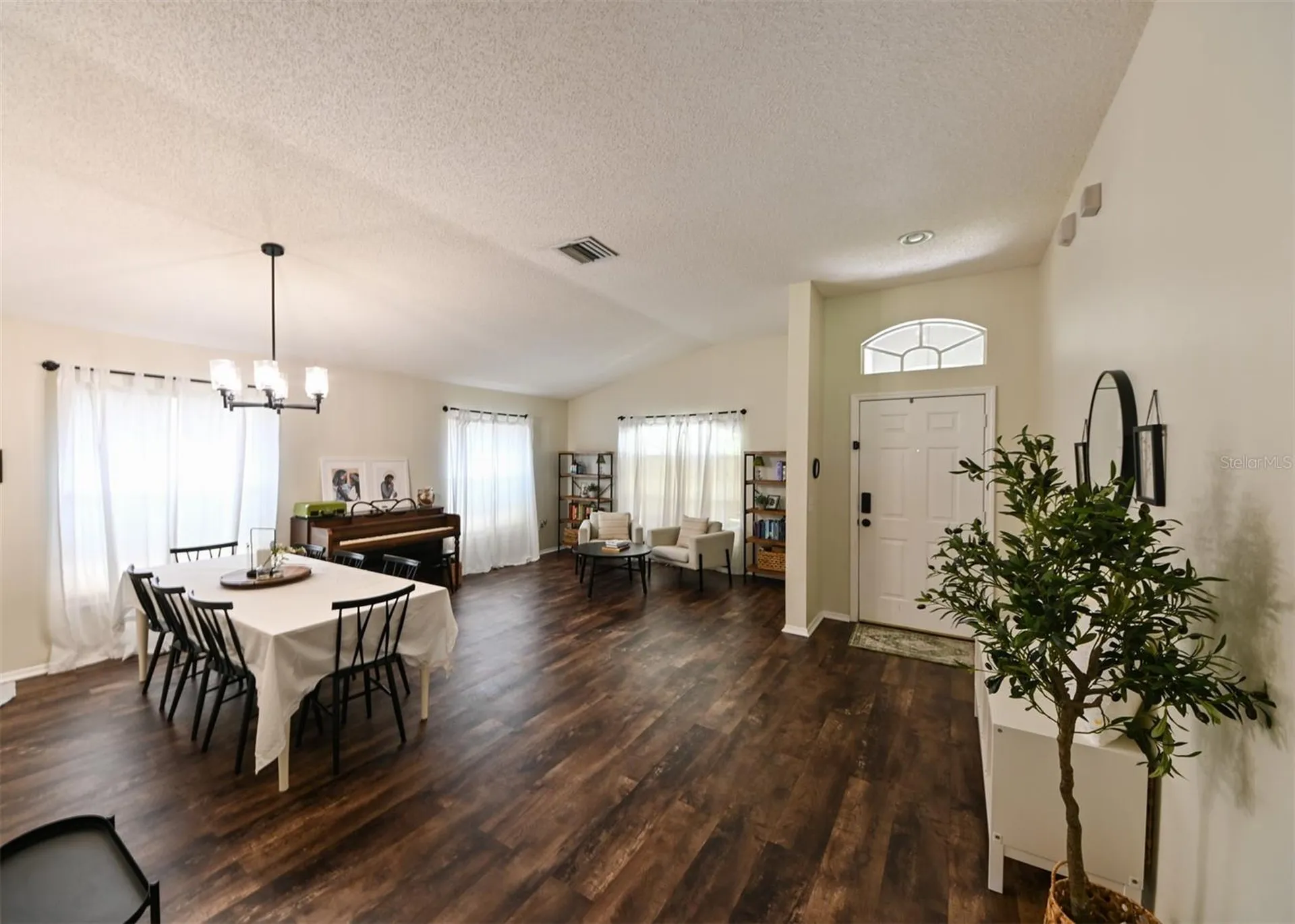 4517 Wild Plum Lane Lutz FL 33558