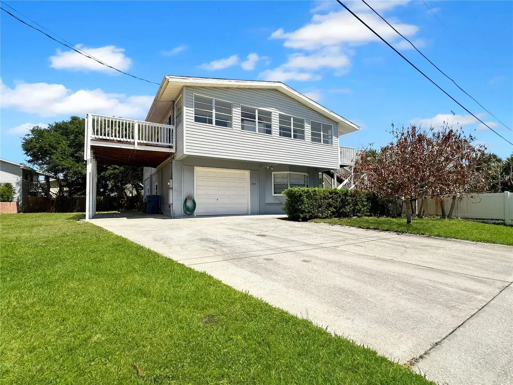 824 Garfish Avenue New Smyrna Beach FL 32169