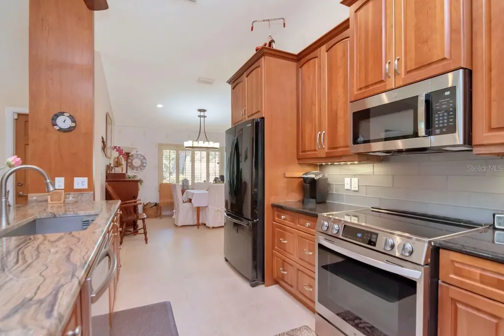 2763 Buckhorn Oaks Drive Valrico FL 33594