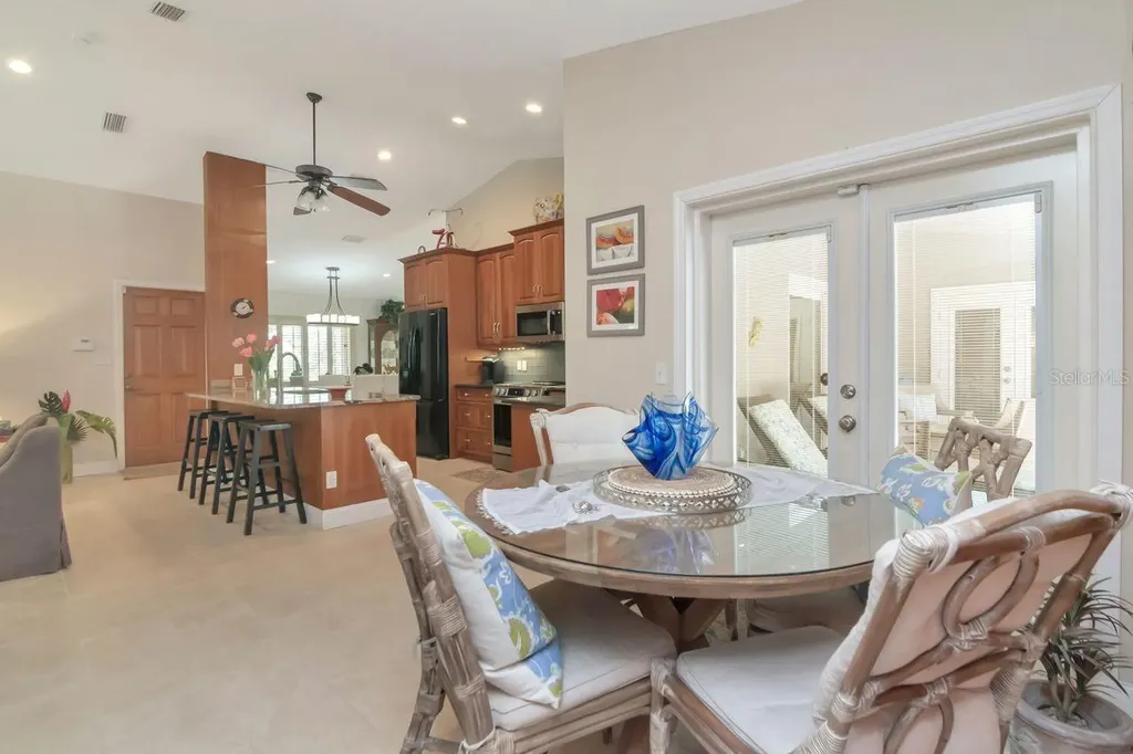 2763 Buckhorn Oaks Drive Valrico FL 33594