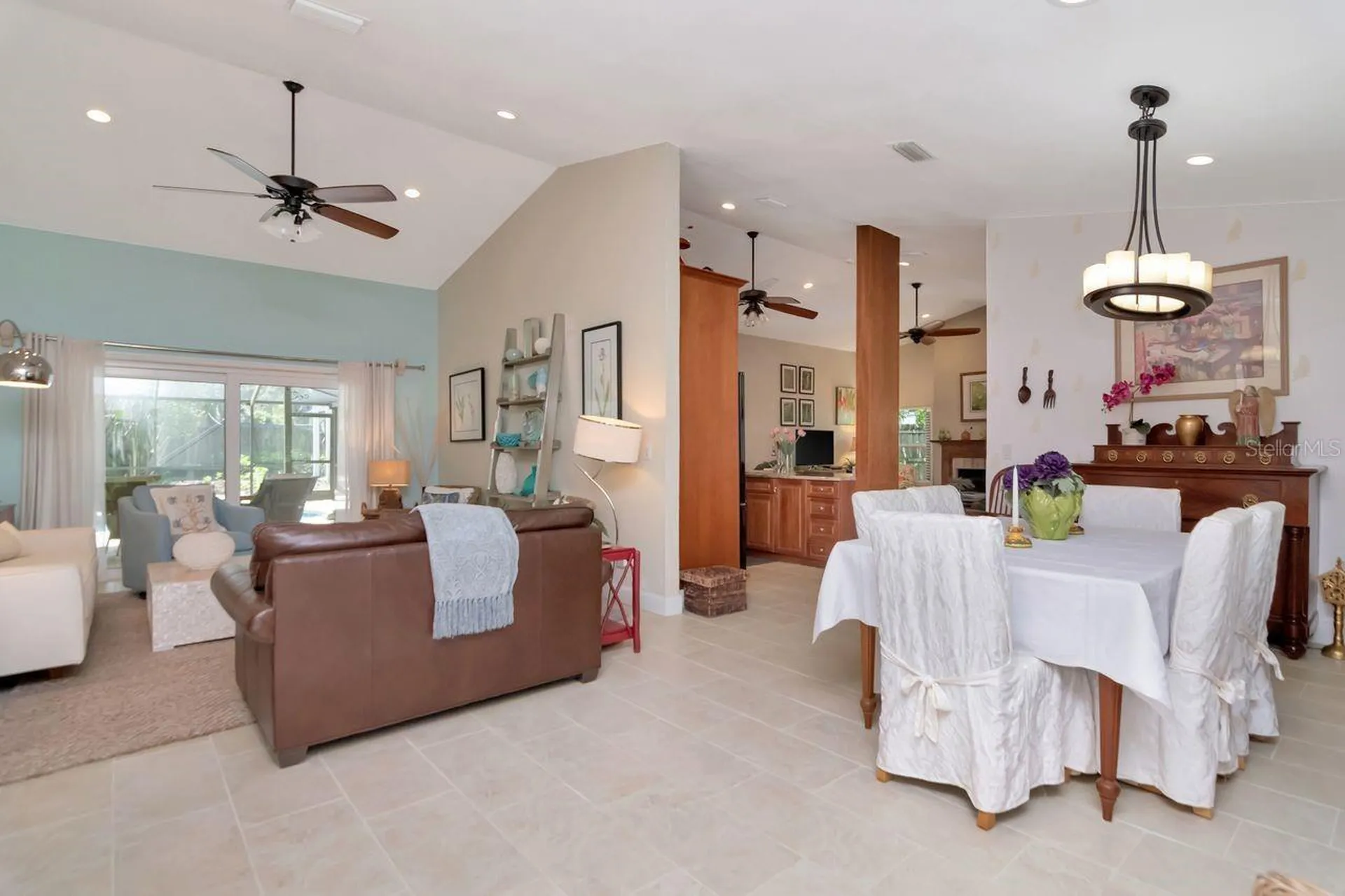 2763 Buckhorn Oaks Drive Valrico FL 33594