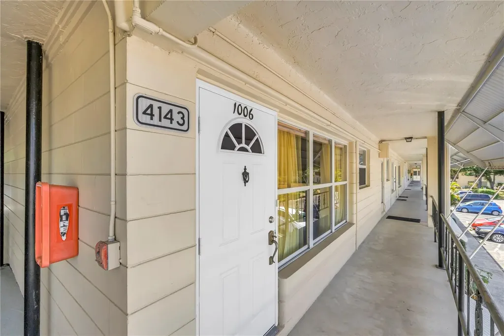 4143 56th Street N Kenneth City FL 33709