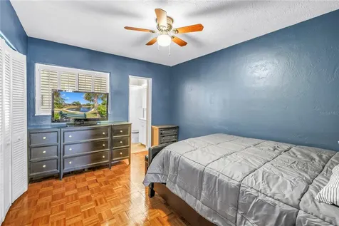 4143 56th Street N Kenneth City FL 33709