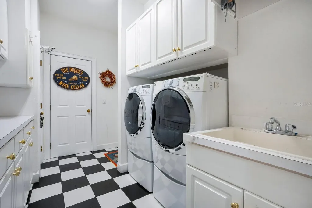 1451 Hollingsworth Oaks Drive Lakeland FL 33803