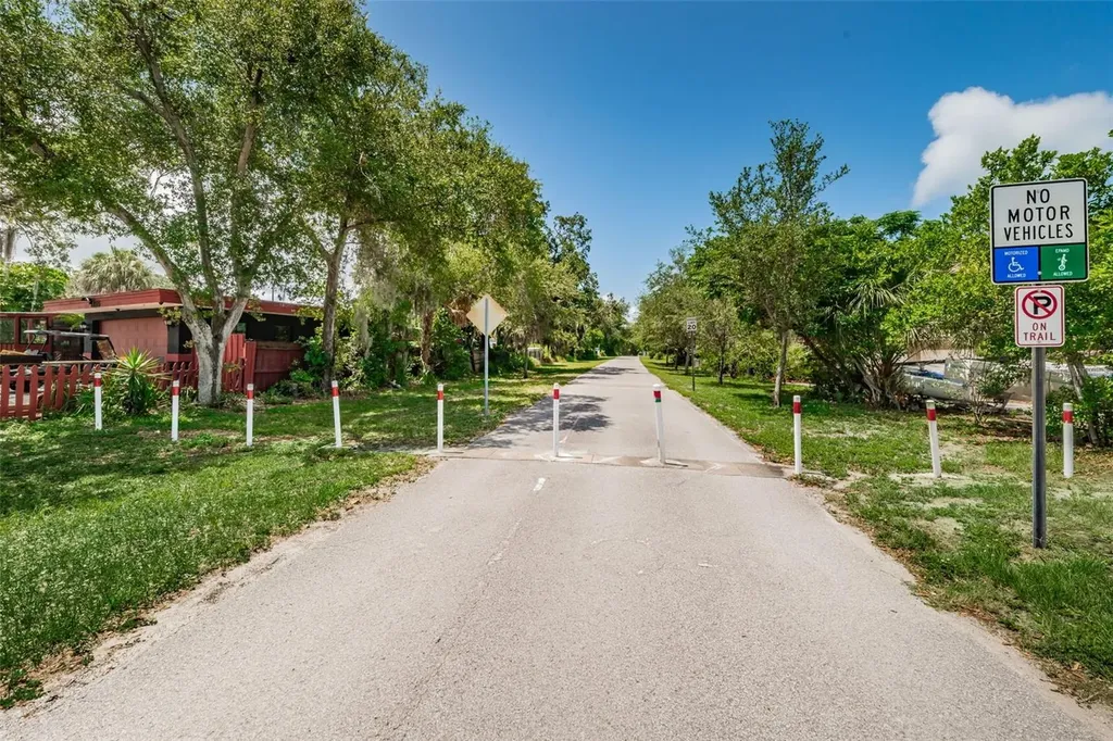 1680 Sparkling Court Dunedin FL 34698