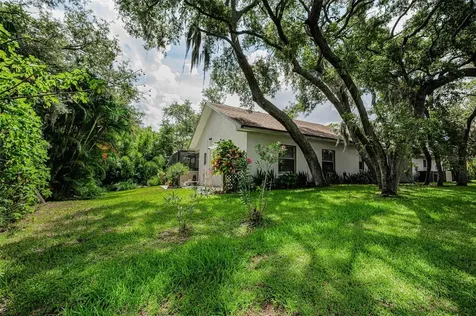 1680 Sparkling Court Dunedin FL 34698
