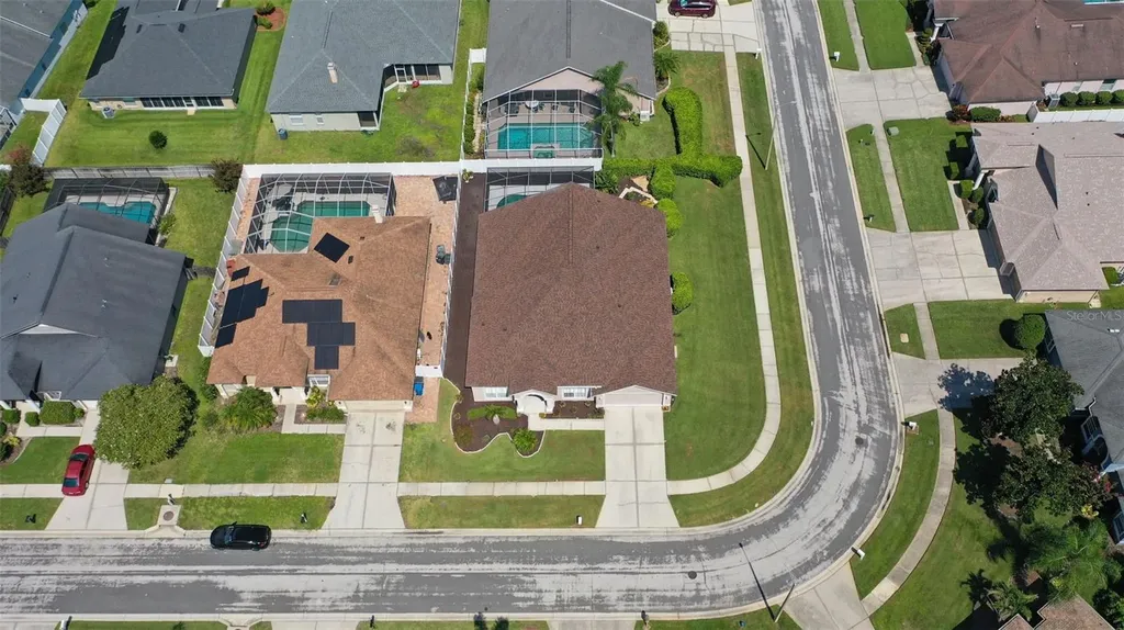10020 Cypress Shadow Avenue Tampa FL 33647