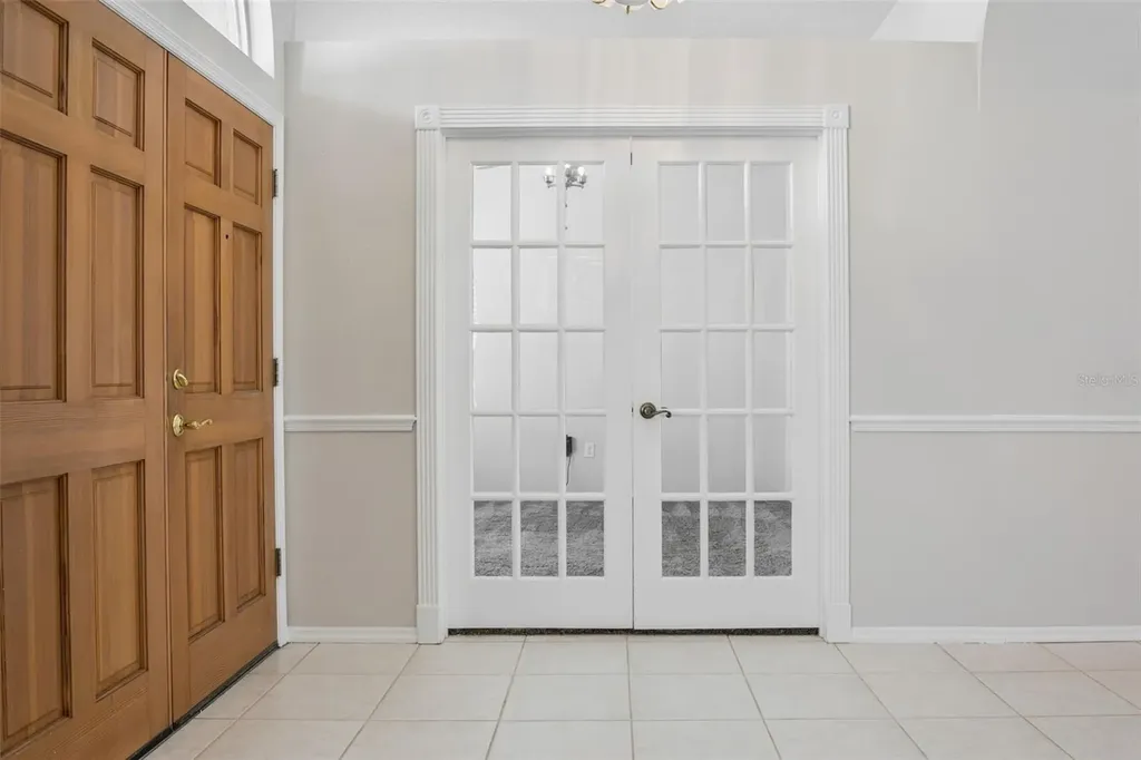 10020 Cypress Shadow Avenue Tampa FL 33647