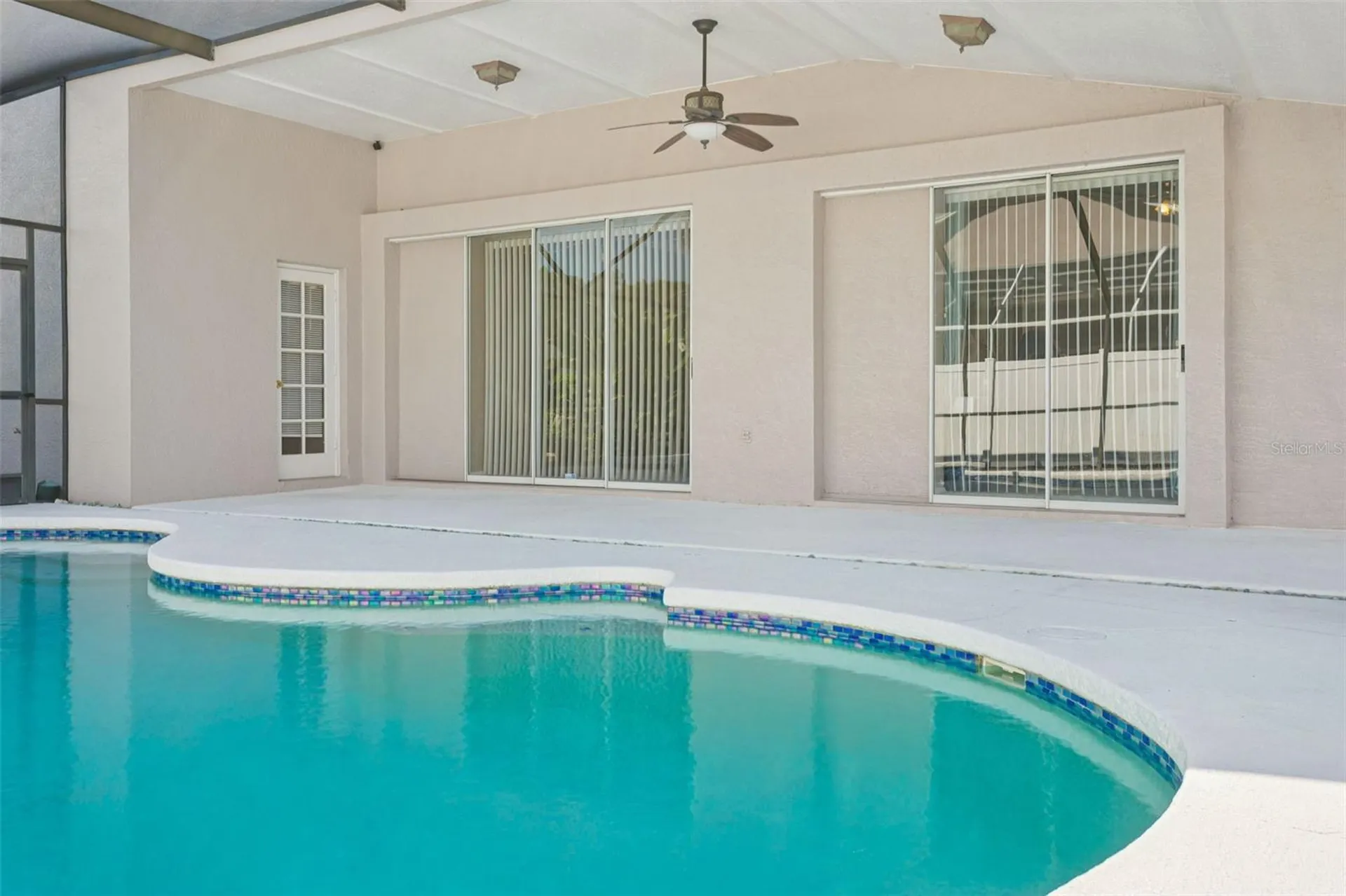 10020 Cypress Shadow Avenue Tampa FL 33647