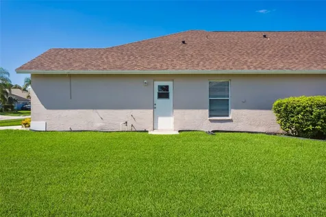 10020 Cypress Shadow Avenue Tampa FL 33647
